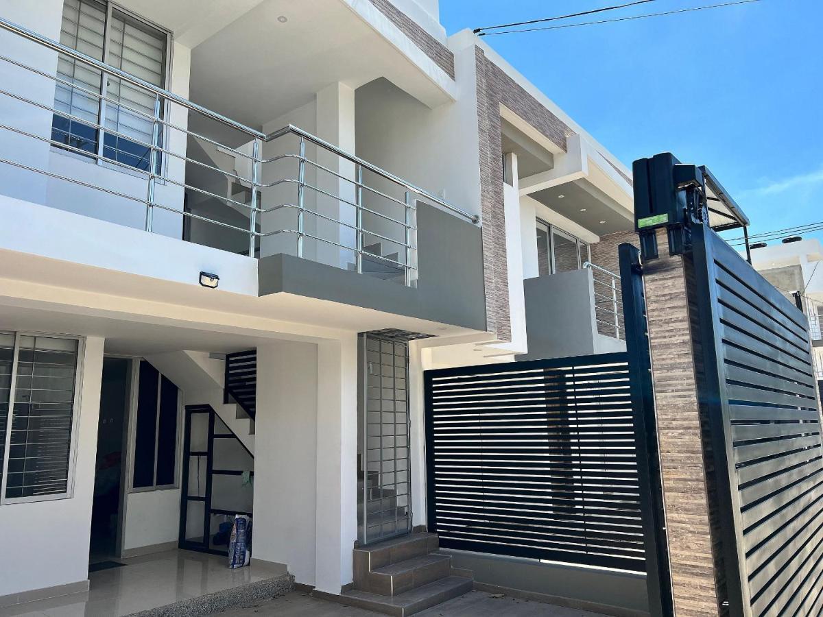 Rio Guatapuri Y Confort Deluxe Valledupar Exteriör bild
